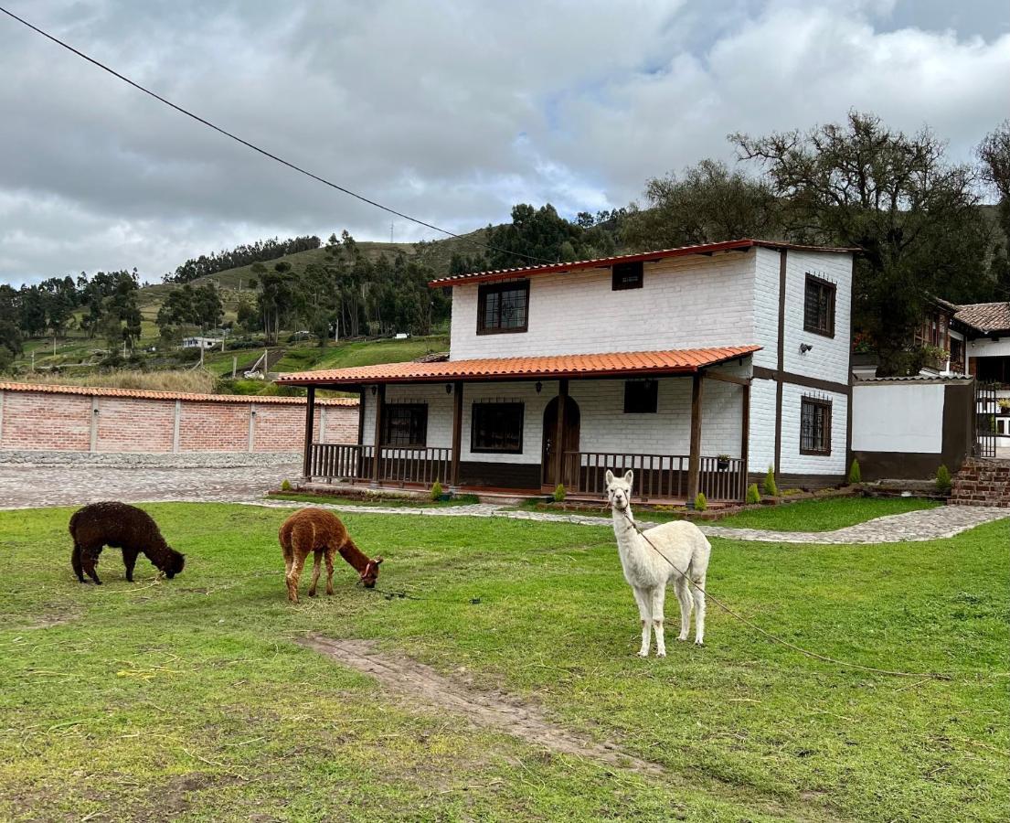 Hacienda Santa Ana Lodging Guamote エクステリア 写真